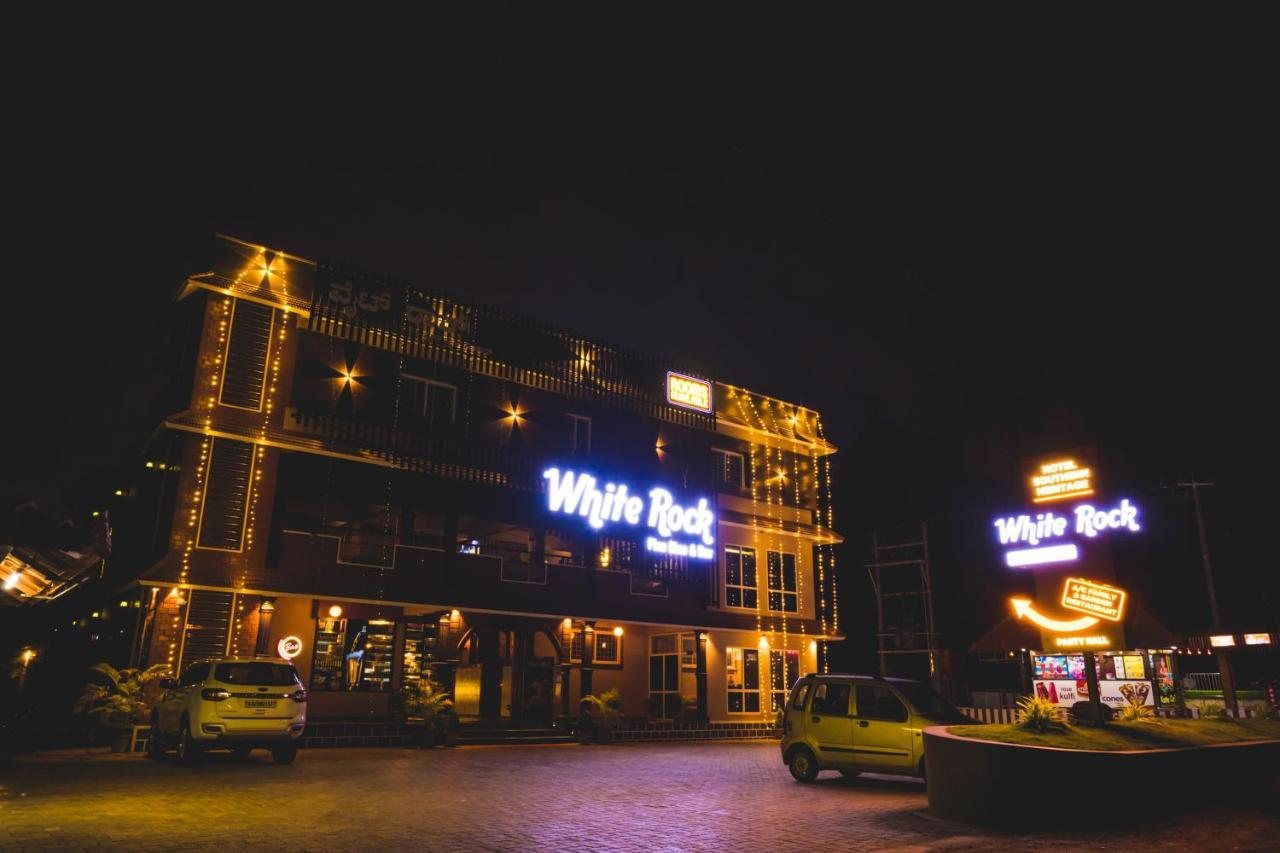 Hotel Southern Heritage Удупі Екстер'єр фото